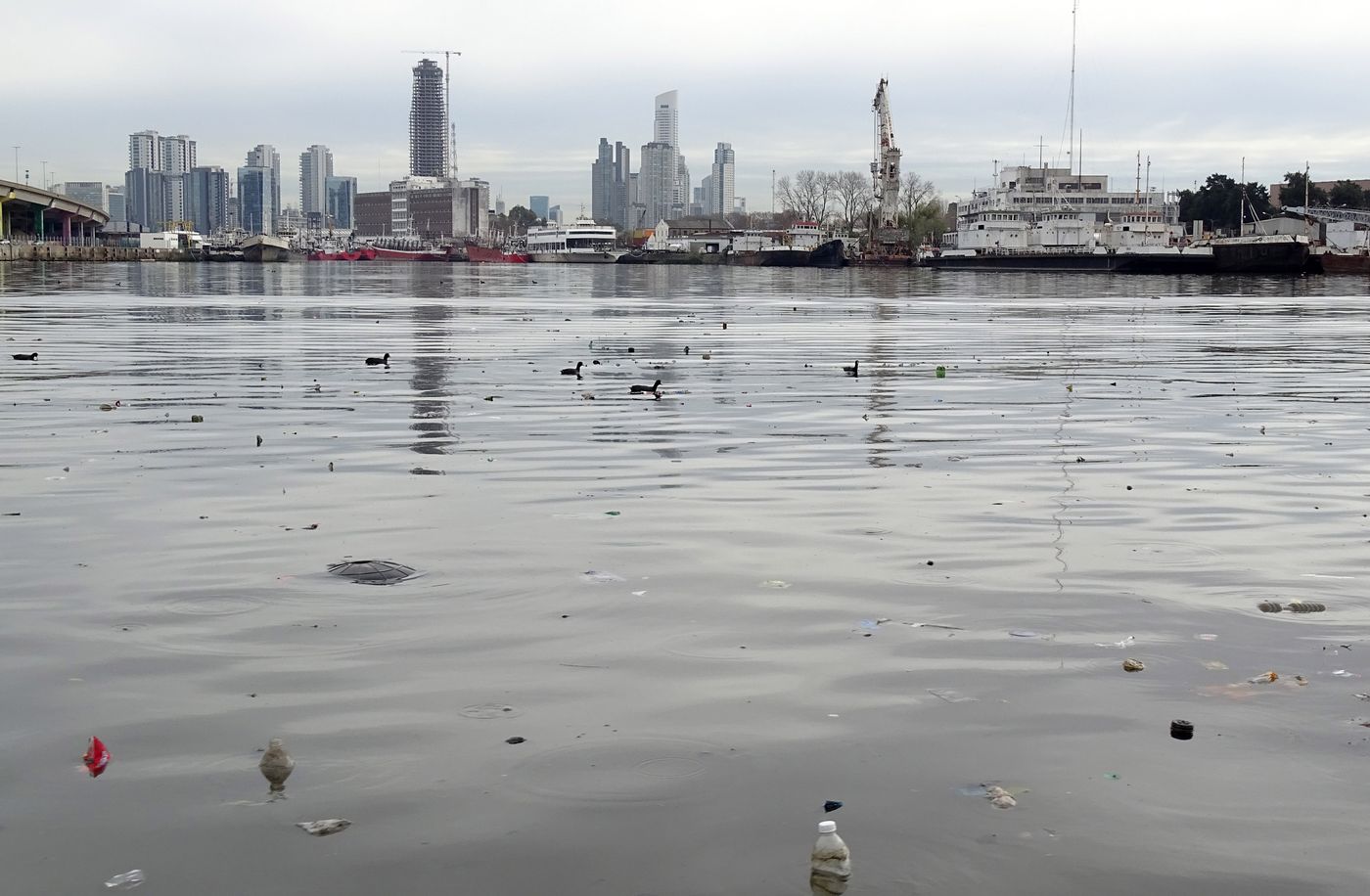 El cuerpo fue hallado en el Riachuelo, a la altura del barrio de La Boca