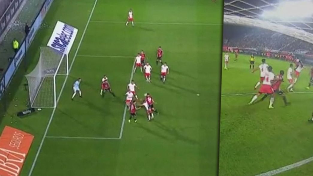 VIDEO: El polémico penal de VAR que cobraron contra Estudiantes