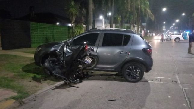 tragedia vial en la plata: un joven murio y otra lucha por su vida tras un brutal choque