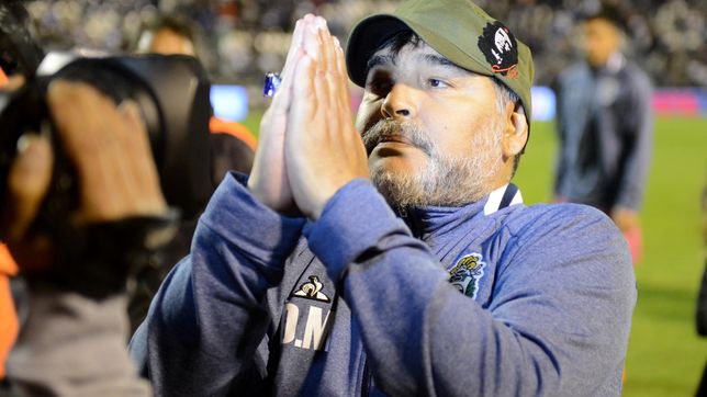 la huella de maradona en la plata, del cumpleanos en el bosque a la internacion y el jury