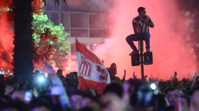 locura total de los hinchas de estudiantes: abriran uno para pasar ano nuevo