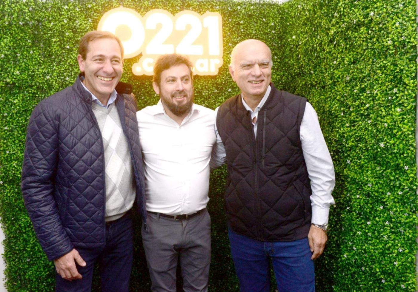 Inauguración de 0221.com.ar