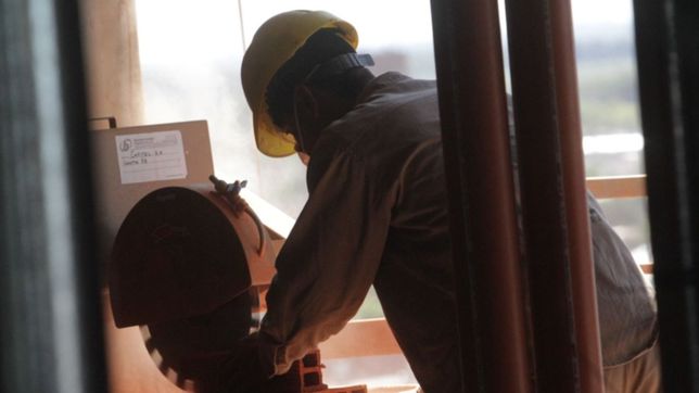 amenazas, disparos y tension: se reaviva la interna por el control de la uocra en la plata