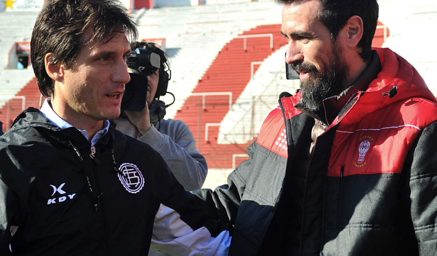 Guillermo Barros Schelotto y Eduardo Domínguez, otra vez cara a cara. Guillermo Barros Schelotto y Eduardo Domínguez, otra vez cara a cara.