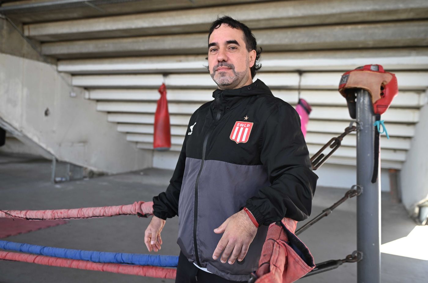 Rocky, en el coraz&oacute;n del estadio de Estudiantes.