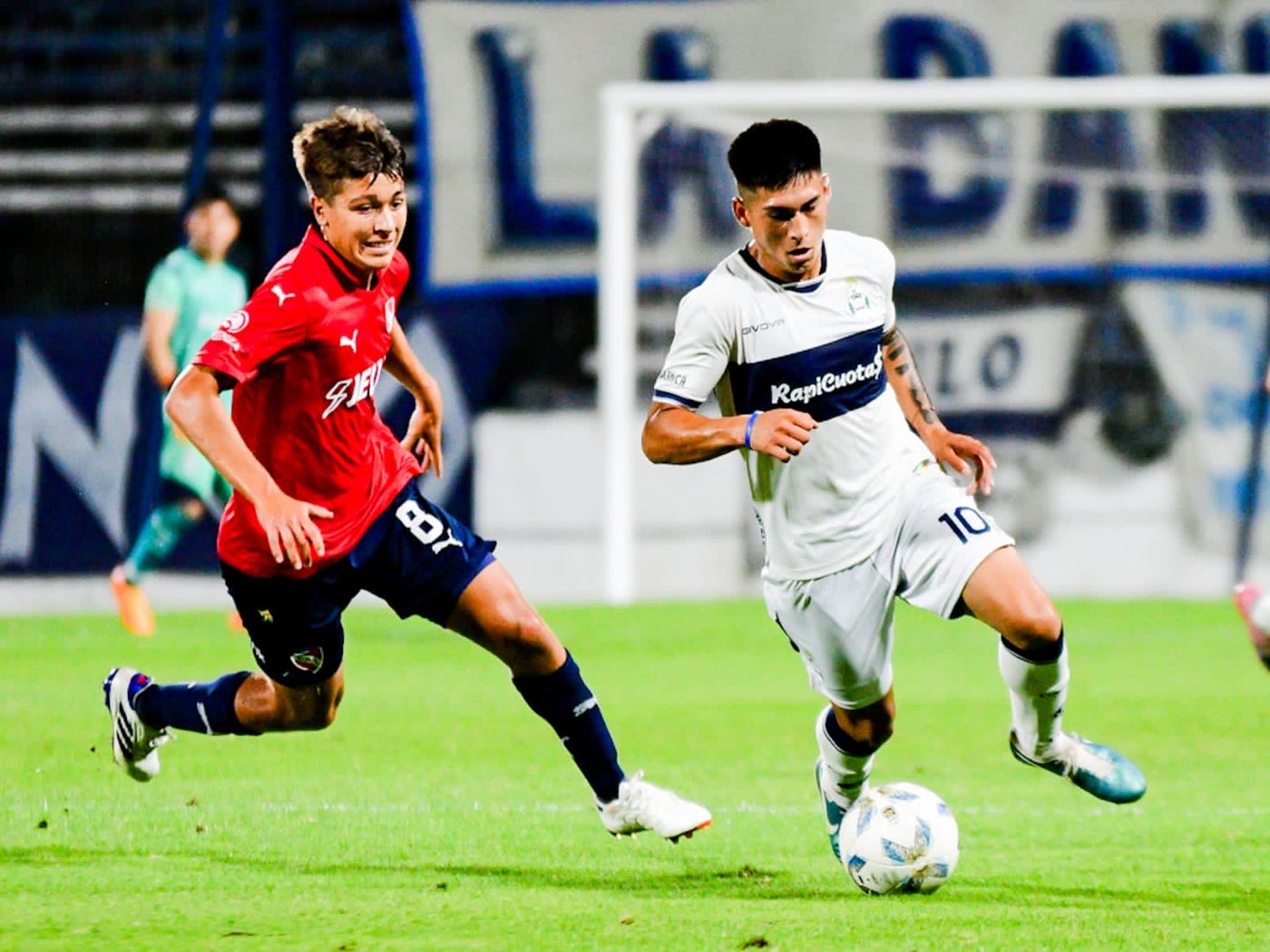 Gimnasia reserva.jpeg