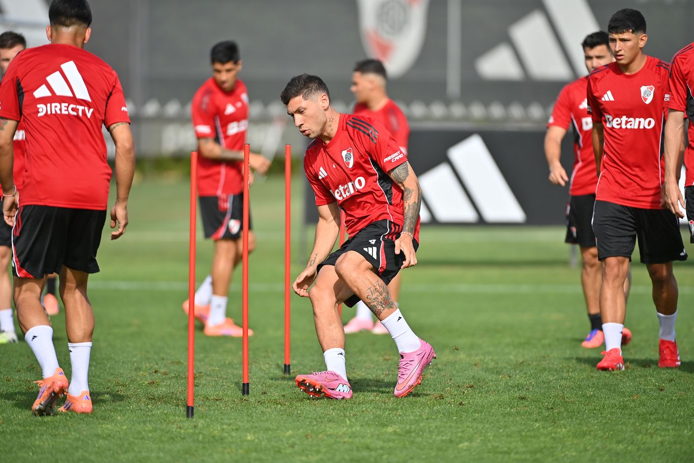 Gonzalo Montiel será baja en River.