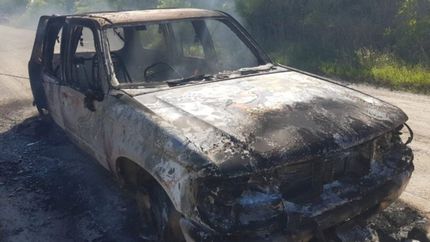 Conmoción en la región: encontraron un cadáver incinerado dentro de un auto