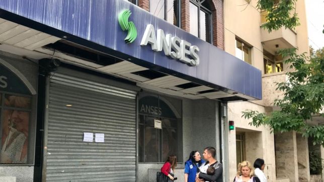 anses: como saber con tu cuil si accedes a los $2.400 que reintegran todos los dias