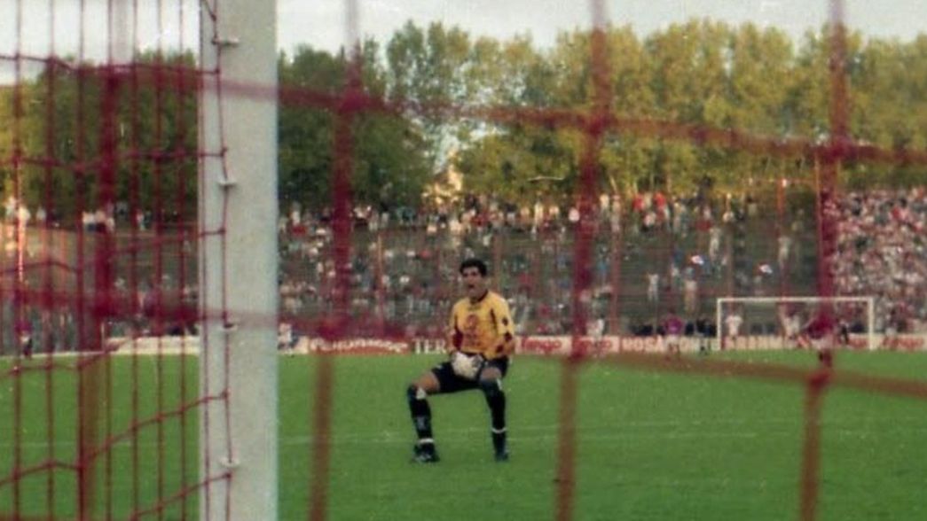 Un nuevo aniversario del polémico festejo del Gato Sessa contra Estudiantes