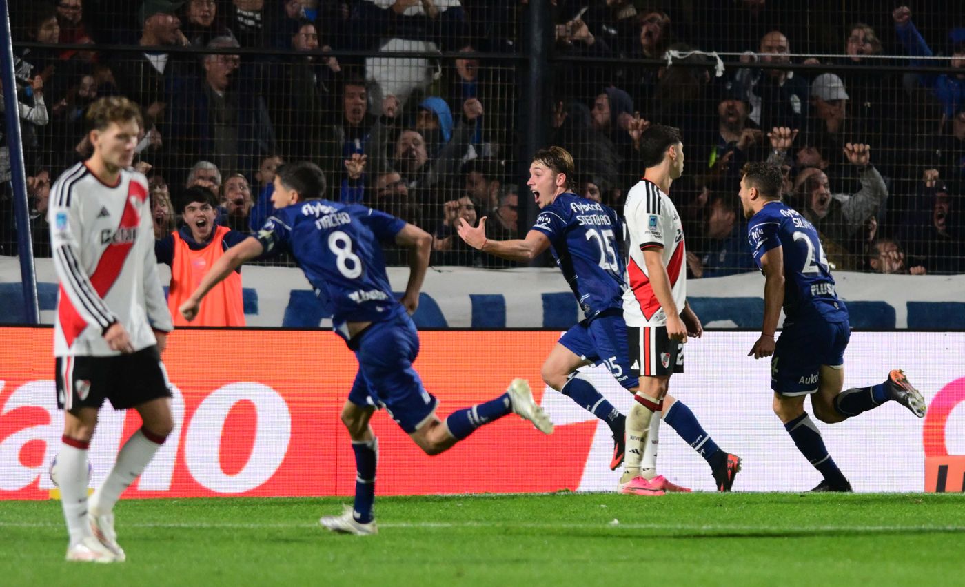 Gimnasia River Steimbach gol