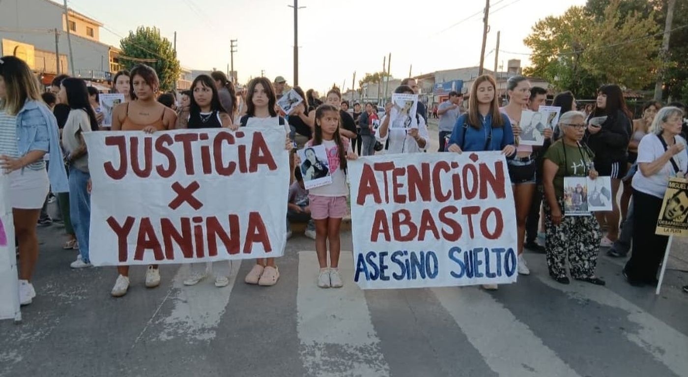 Una de las marchas realizadas en Abasto por Yanina Correa