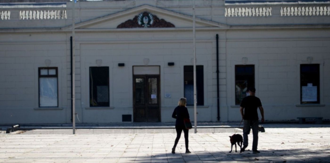 1589743614398.jpeg?y=185&x=6&width=1268&height=634&rotate=0&scaleX=1&scaleY=1&ow=1280&oh=871&&cw=1920&ch=950