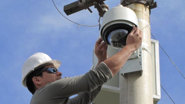 la plata tendra casi mil camaras de seguridad para combatir el delito