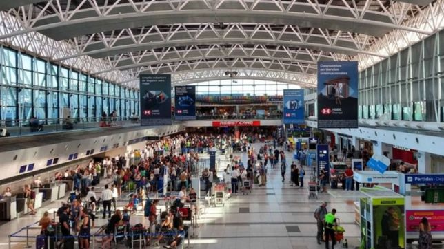 abril finalizo con mas turistas extranjeros que en la prepandemia