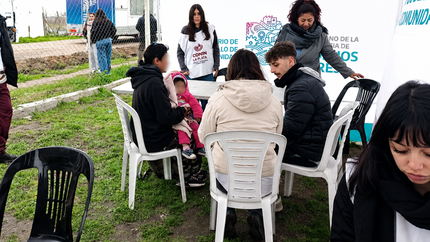 Detectaron 20 familias de Los Hornos con chicos que tienen problemas de nutrición