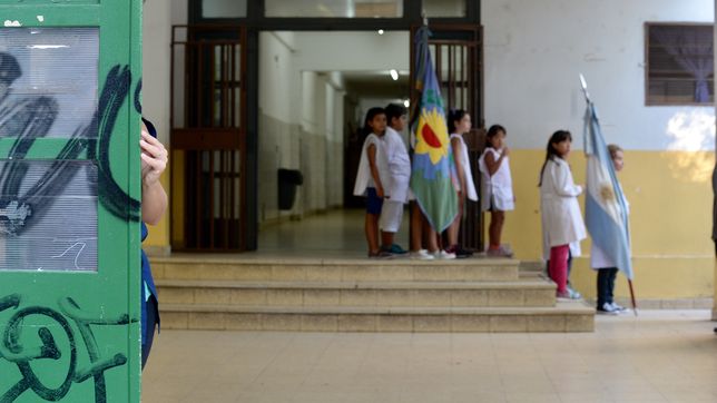 el gobierno oficializo la creacion del plan nacional de alfabetizacion