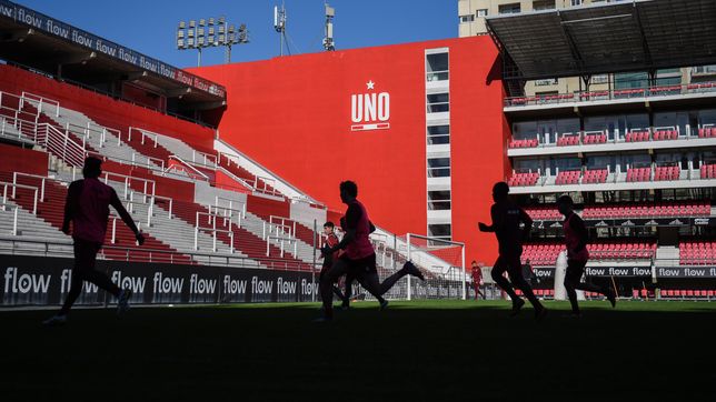 0221.com.ar | Estudiantes entrenamiento UNO 3