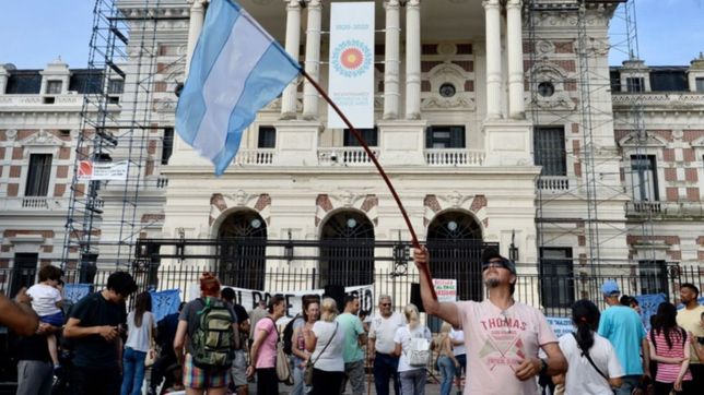 antivacunas marcharan contra el pase sanitario en las puertas de gobernacion