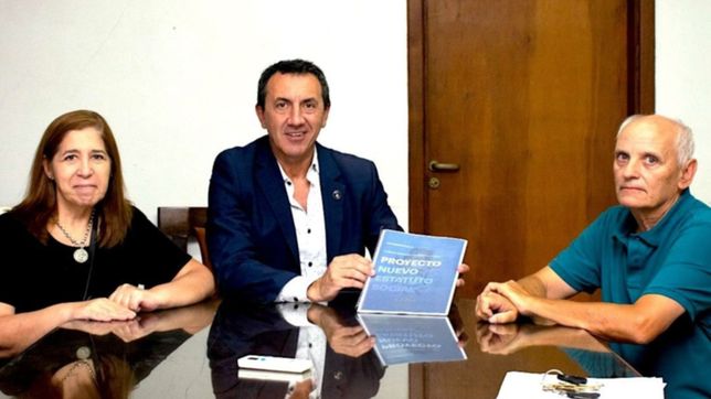 una agrupacion de gimnasia presento un proyecto para modificar el estatuto del club