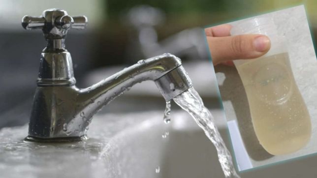 denuncian que en villa elvira el agua de la canilla sale totalmente sucia