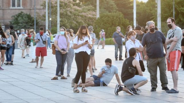 ¿cuantos pacientes activos de coronavirus quedan en la plata?
