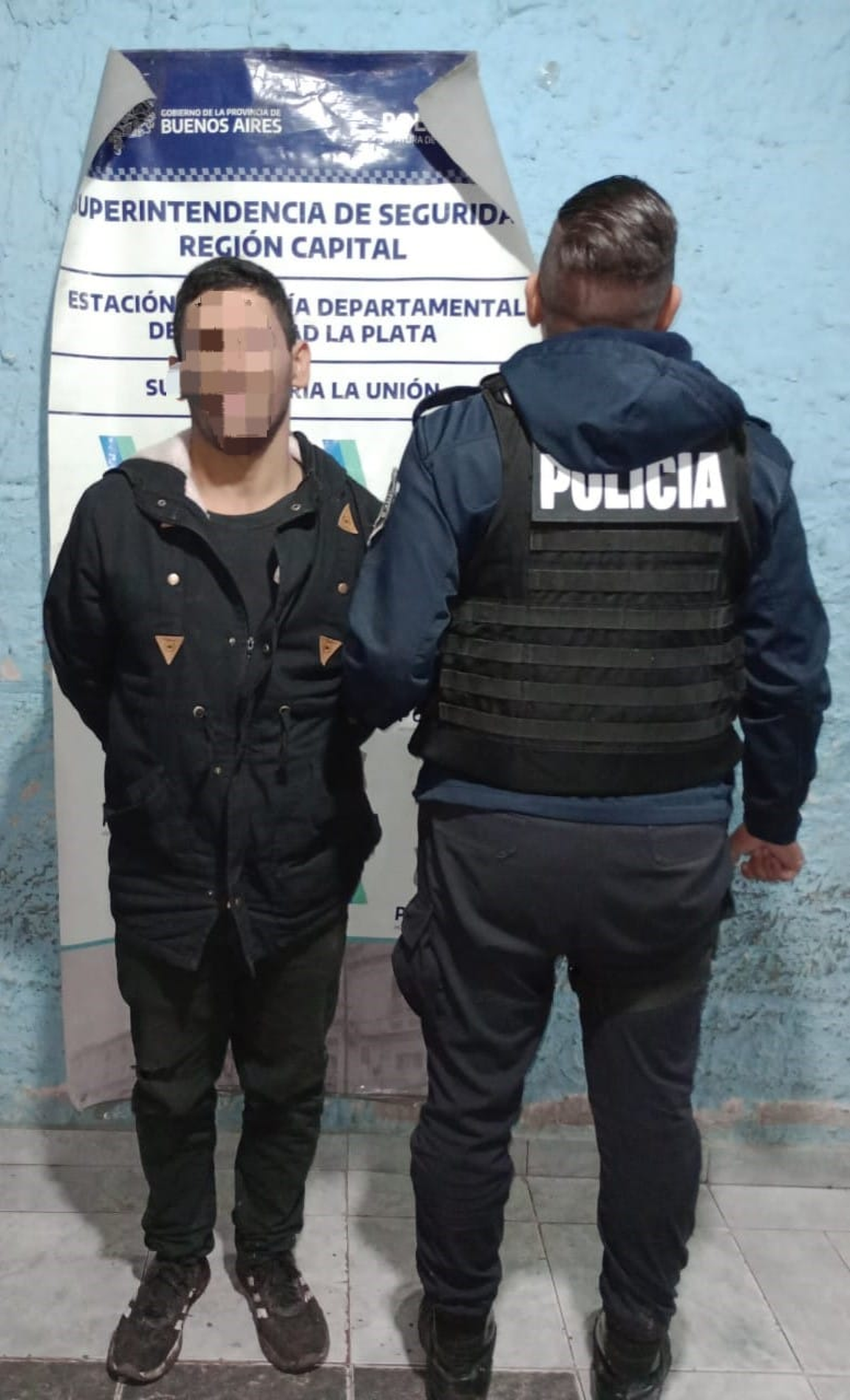 El acusado fue detenido por la Policía en su casa de La Plata. El acusado fue detenido por la Policía en su casa de La Plata.