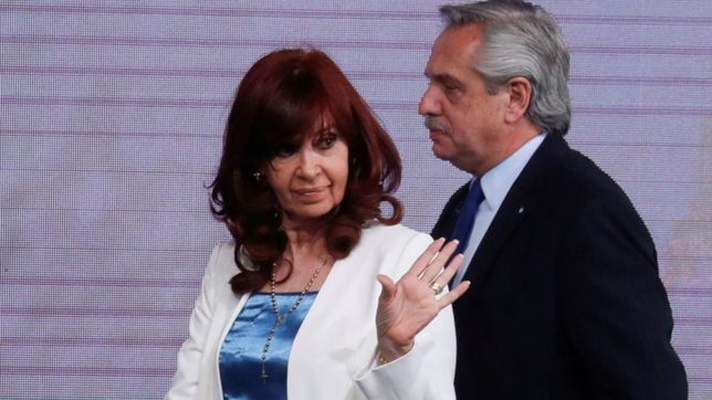 me decian titere, pero soy el unico que termino enfrentando a cristina