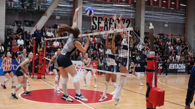 gimnasia recibe a estudiantes en busca del titulo de la liga argentina femenina de voley