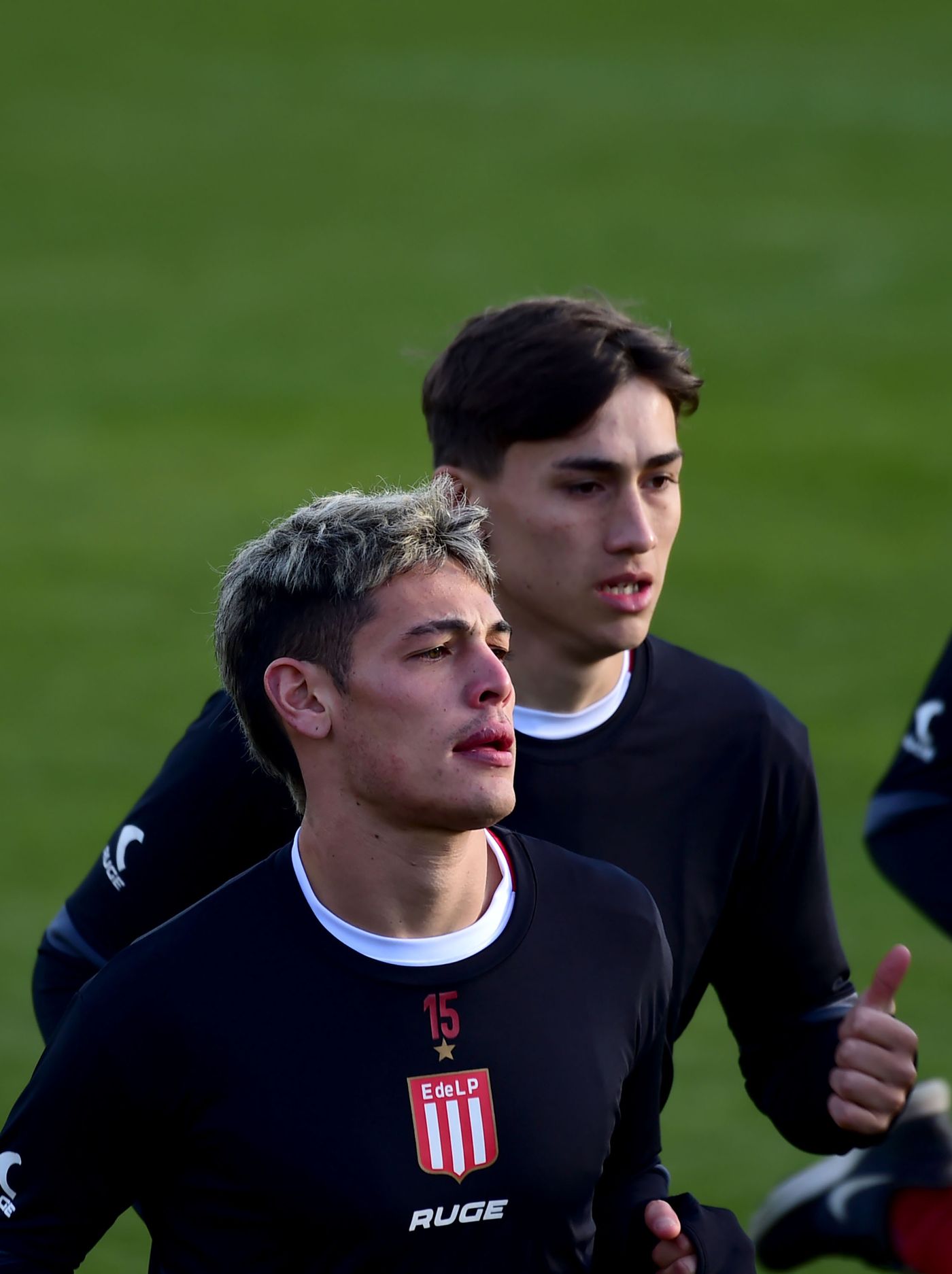 Entrenamiento Estudiantes Zapiola.jpg