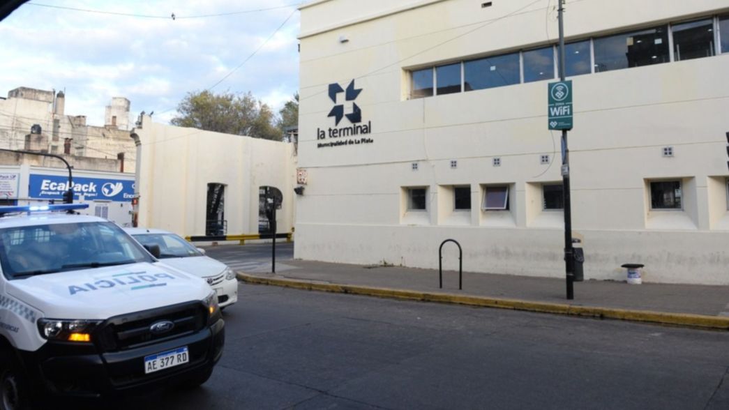 Violó a su ahijada y cayó en la Terminal de Ómnibus de La Plata a punto de huir
