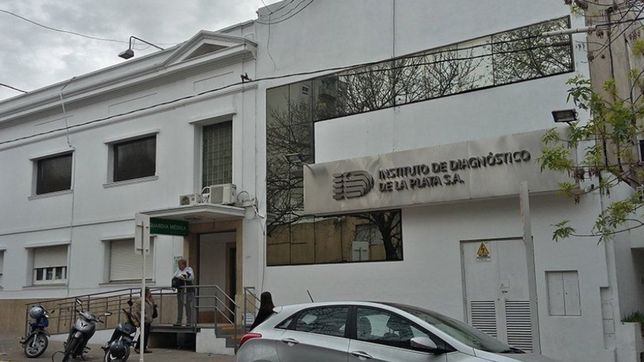 medicos de la region en alerta por posible venta del instituto del diagnostico al ioma