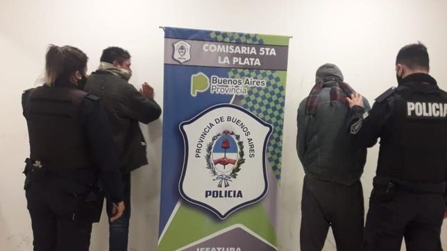 detuvieron a dos ladrones que robaban materiales de construccion en una casa de 27 y 66