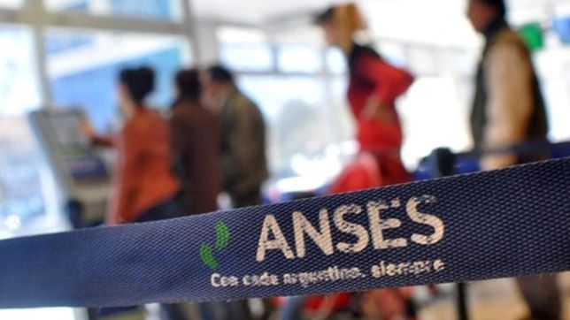 nuevo bono de la anses: ¿quienes podran recibirlo y como deben anotarse?