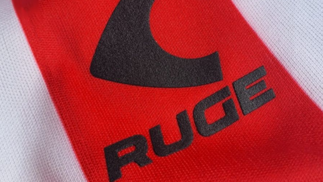 las glorias de estudiantes vuelven a ponerse los cortos para presentar ruge en uno