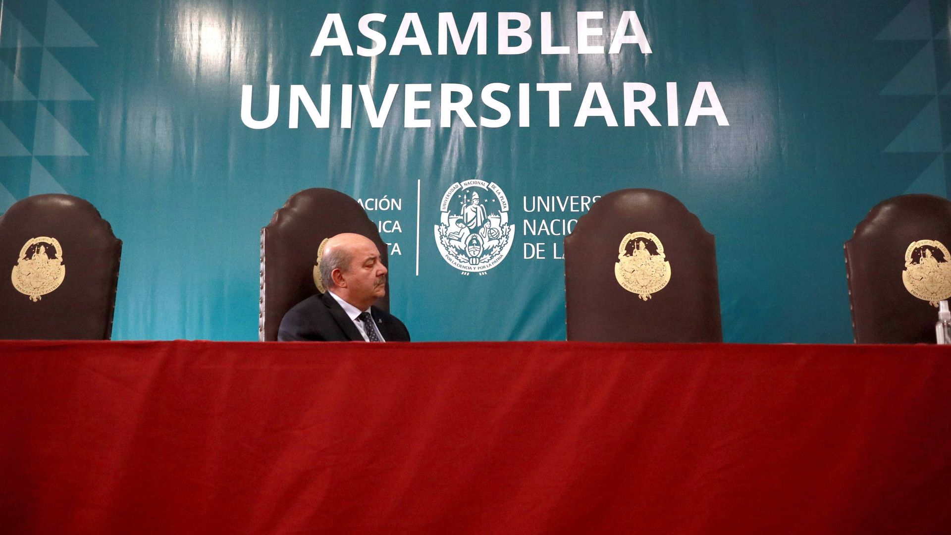 ¿Quiénes serán los vicepresidentes que acompañarán a Tauber en la conducción de la UNLP?