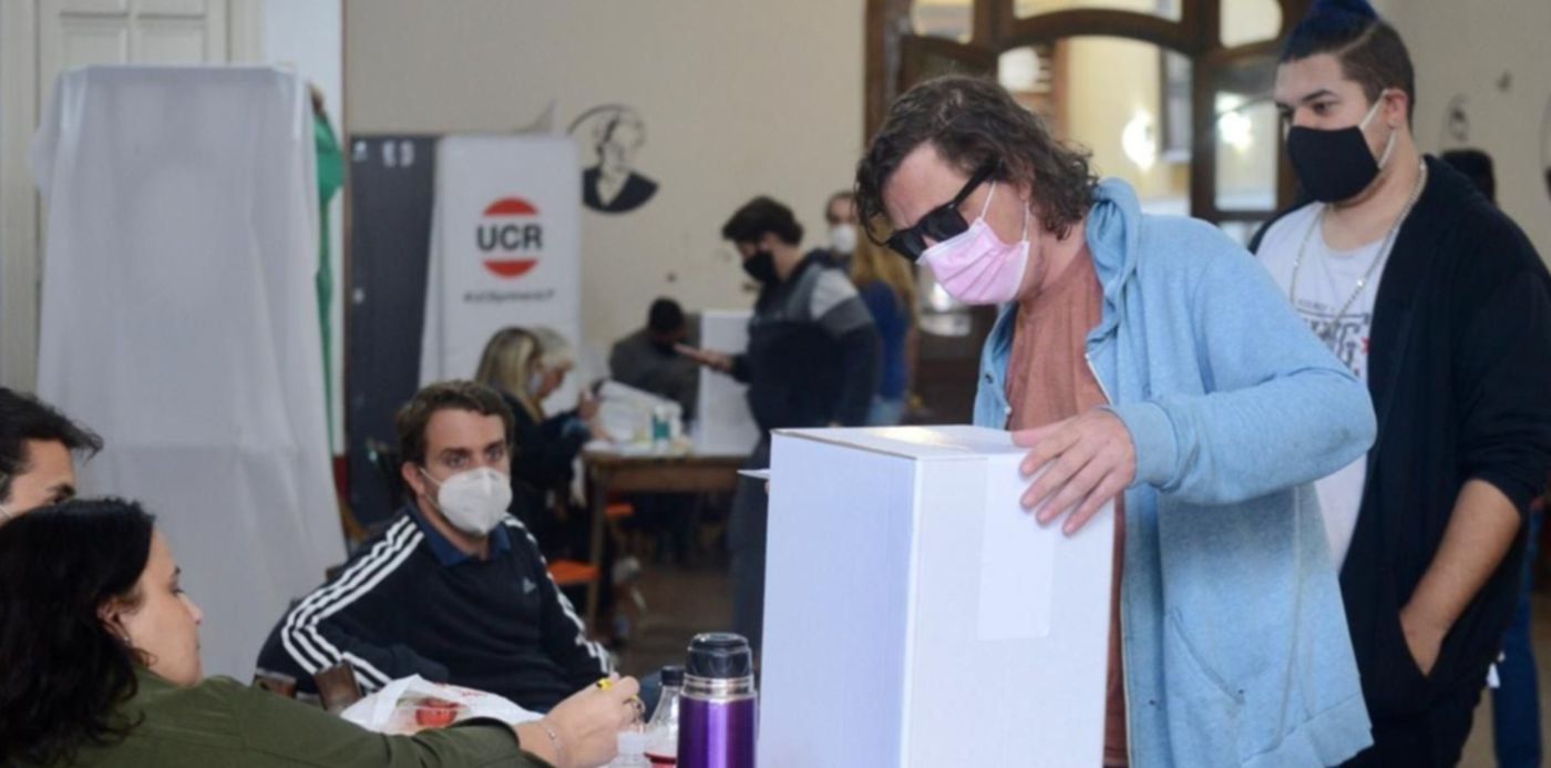 Interna UCR La Plata