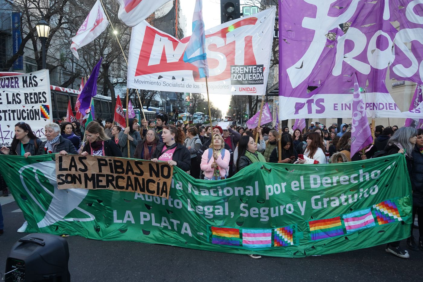 Marcha triple femicidio Florencio Varela (7)