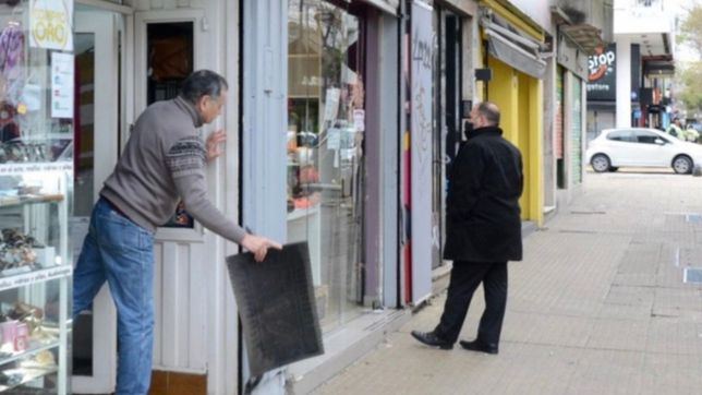 el sindicato de comercio acordo una nueva suba salarial y el aumento llega al 42%