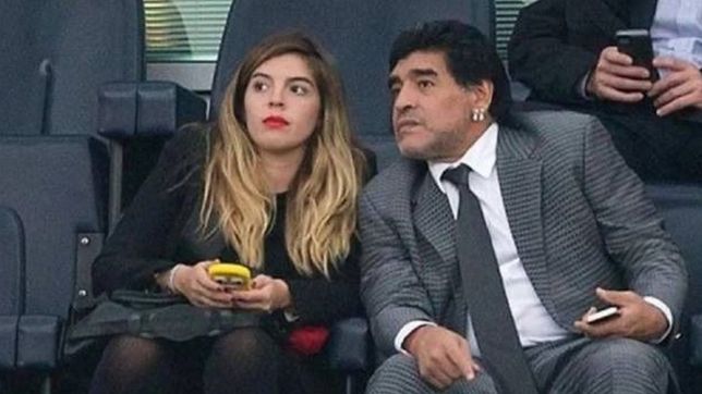 dalma maradona volvio a apuntar contra morla: aparece cobarde