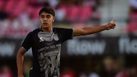 tobio burgos se lesiono y podria perderse el clasico ante gimnasia tobio burgos se lesiono y podria perderse el clasico ante gimnasia