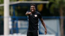 jan hurtado se desvinculo de boca y gimnasia mira de reojo jan hurtado se desvinculo de boca y gimnasia mira de reojo