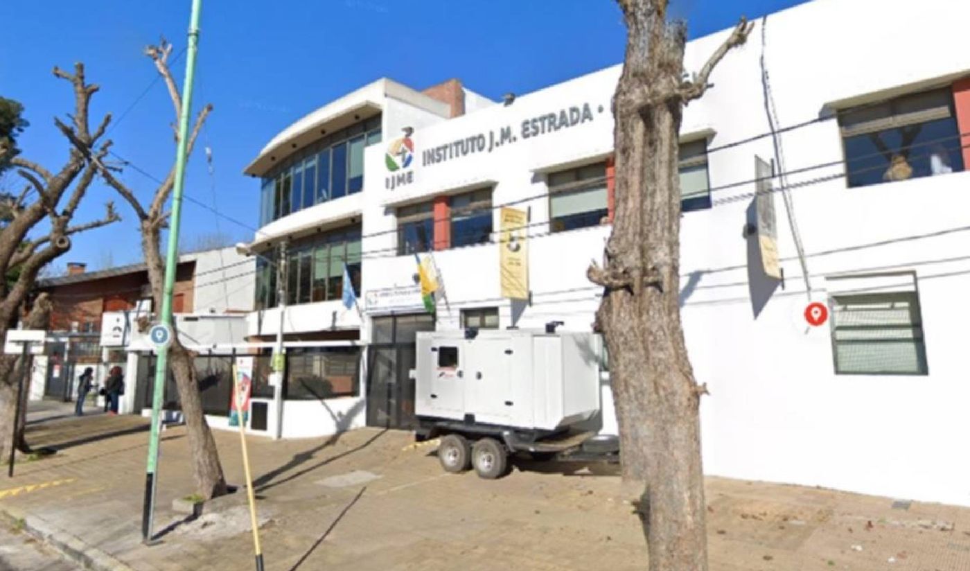 Estrada colegio city bell.jpg