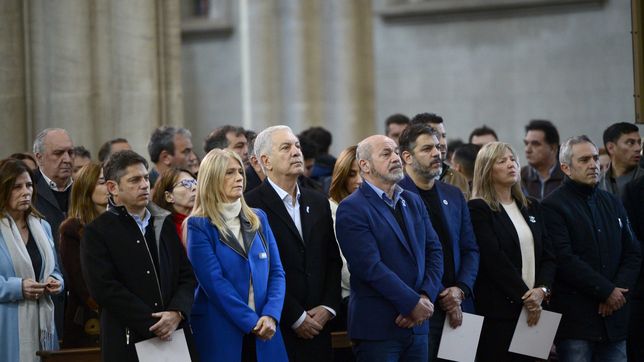 con la presencia de alak y kicillof, se celebro el tradicional tedeum en la catedral