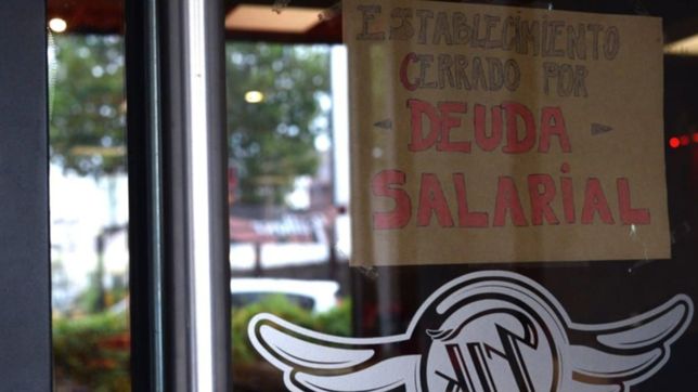 tras tres dias de lucha, sigue la toma en falkner: no nos vamos a ir sin respuestas