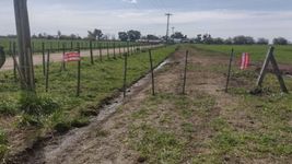 los vecinos de correas denuncian que pese a la clausura siguen vendiendo lotes ilegales
