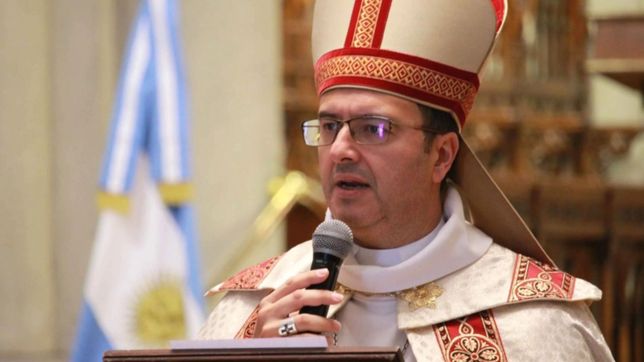 el arzobispo que reemplazara a tucho fernandez dara su primera misa en la plata