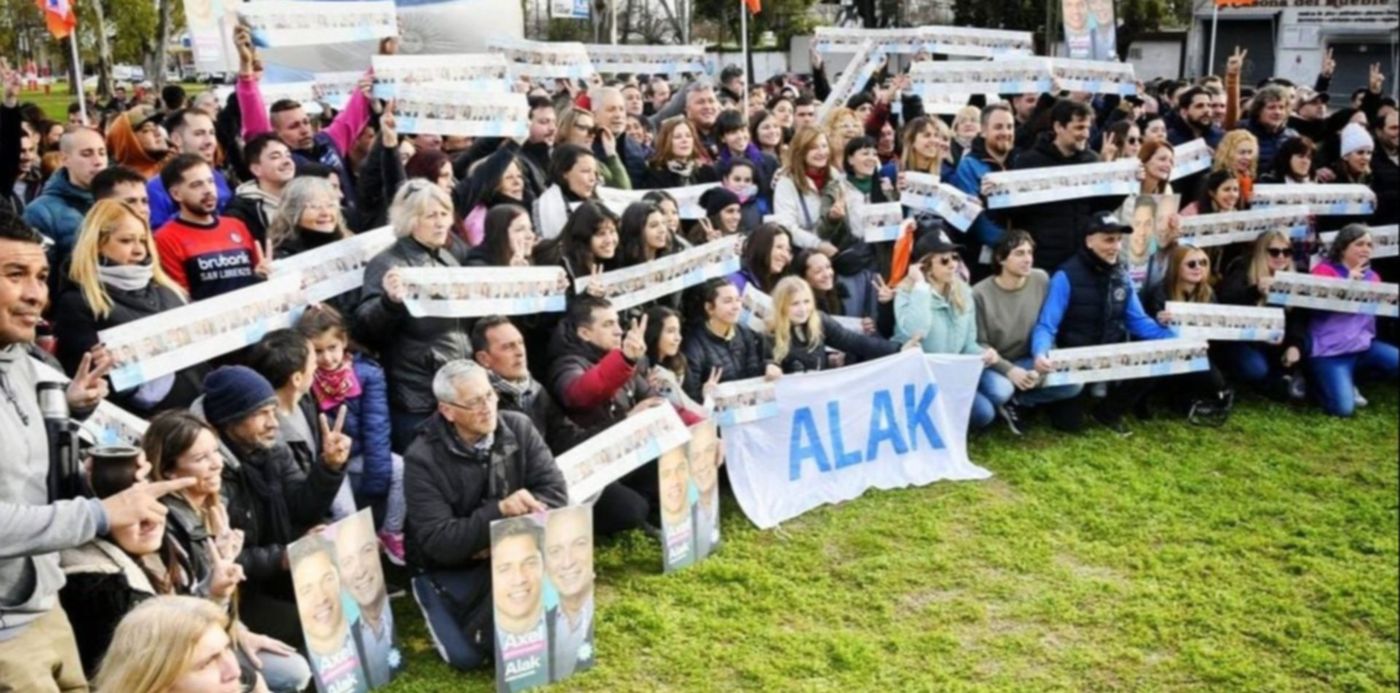 Reparto de boletas de Alak