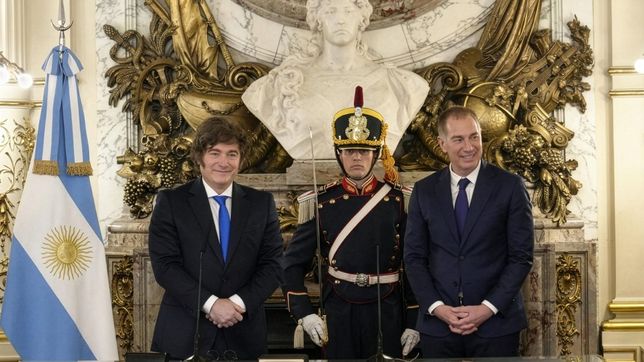 milei le tomo juramento a santilli como nuevo ministro del interior de la nacion