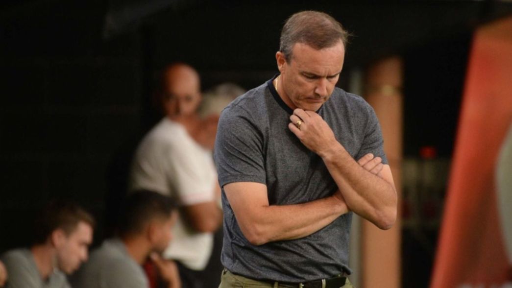 El presidente de Estudiantes reveló cuánto tuvo que pagar el club tras la salida de Balbo